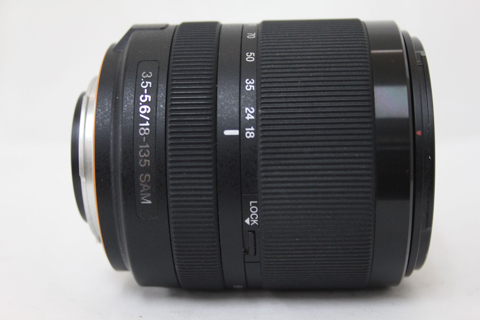 18-135mm F3.5-5.6