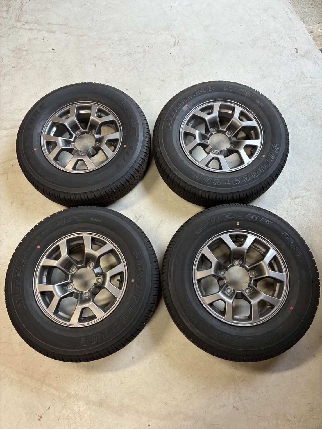 ジムニーシエラ 純正15インチアルミホイール タイヤセット 倉庫保管品 195|80R15 4本セット