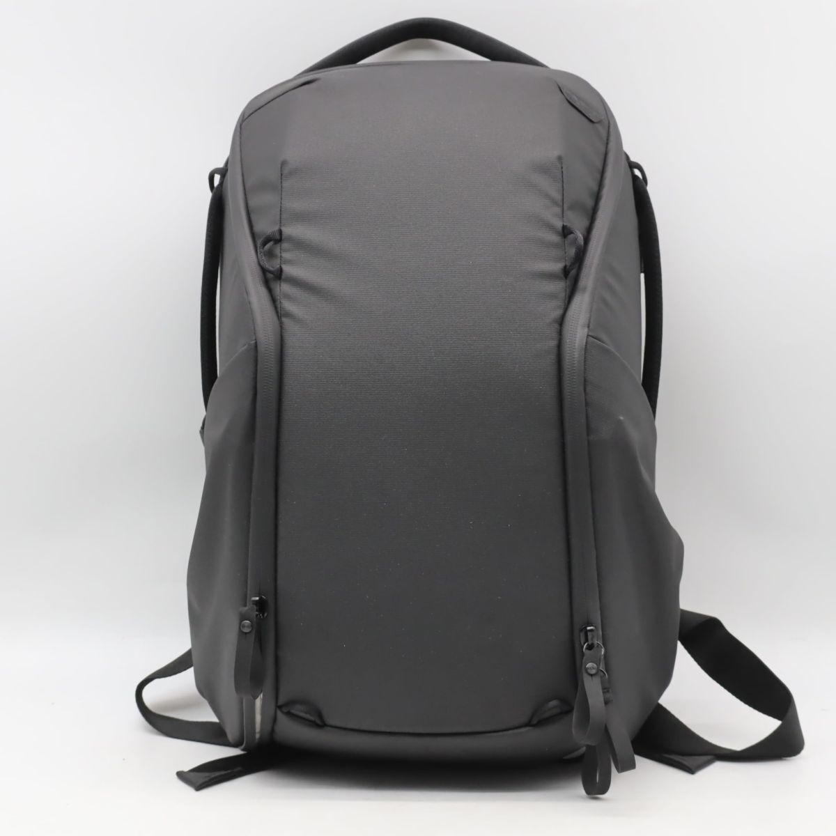 PeakDesign ピークデザイン エブリデイ バックパック ジップ 20L ブラック BEDBZ-20-BK-2