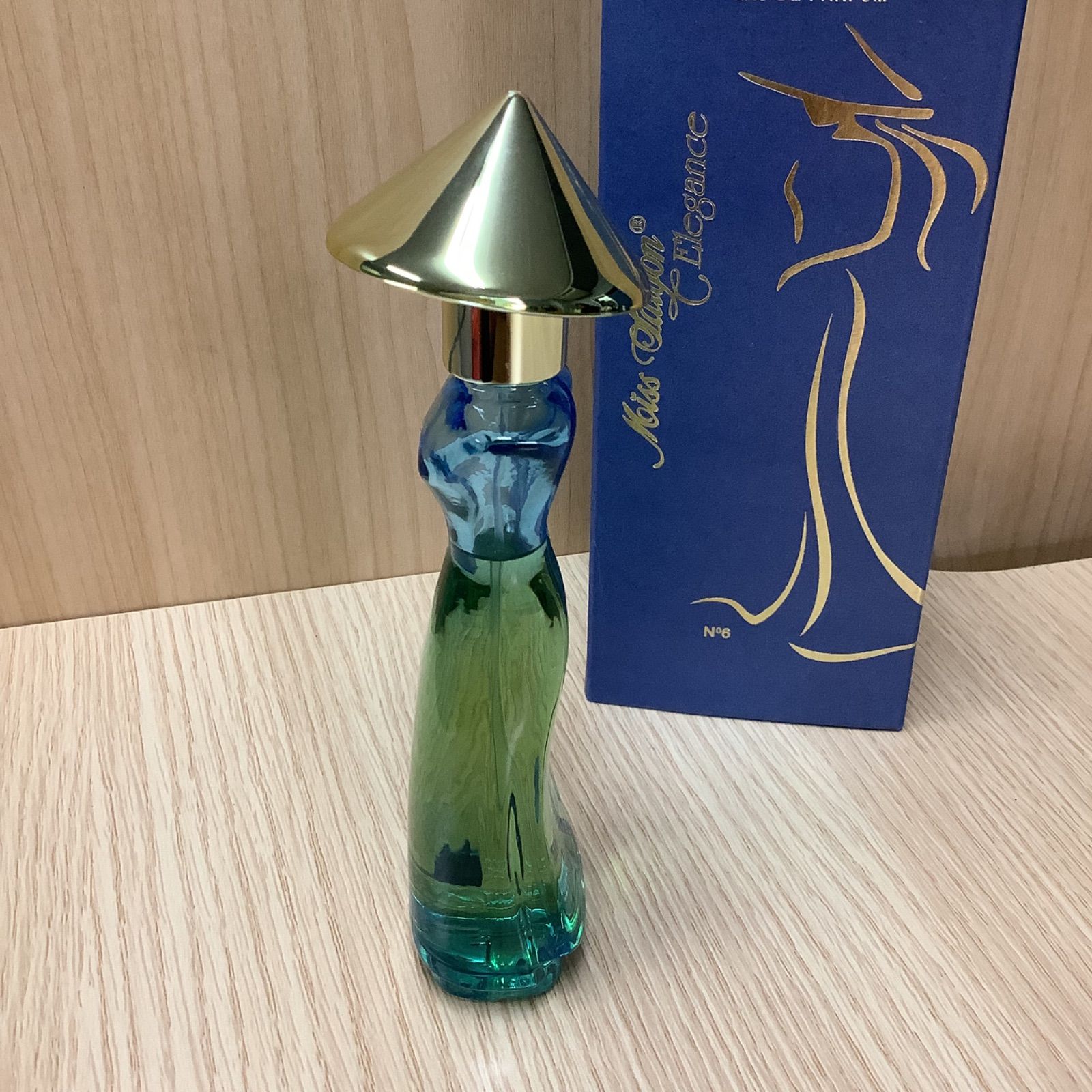 ミスサイゴン エレガンス MISS Saigon Elegance 香水 e.s - メルカリ