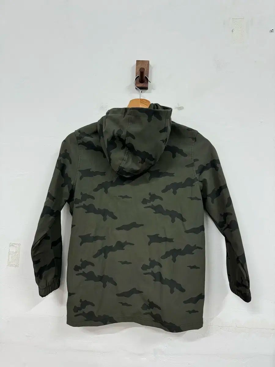 ZARA キッズ - KIDS（ジャケット&frasl;コート）のフリマアイテム一覧 ミリタリー アウター フード付き Kids ザラキッズ ファー付き中綿コート モッズコート 120cm ジャケット ジュニア ミリタリージャケット 新品