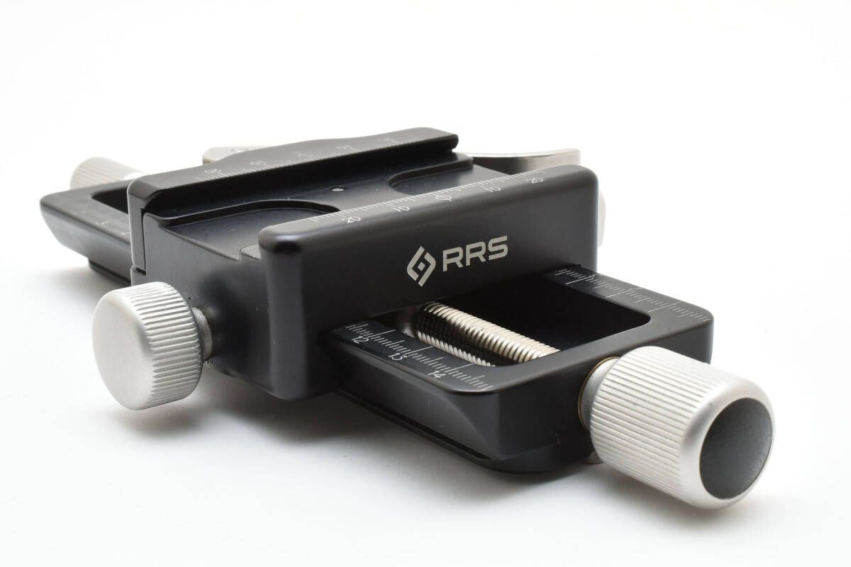  上品 リアリーライトスタッフ Really Right Stuff Macro 150 マクロフォーカシングステージ ケース付 YM 8533＃18 雲台 カメラアクセサリー