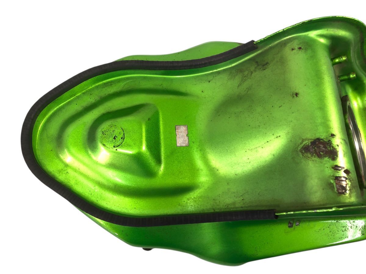 目立った凹み無さそう 補修にも