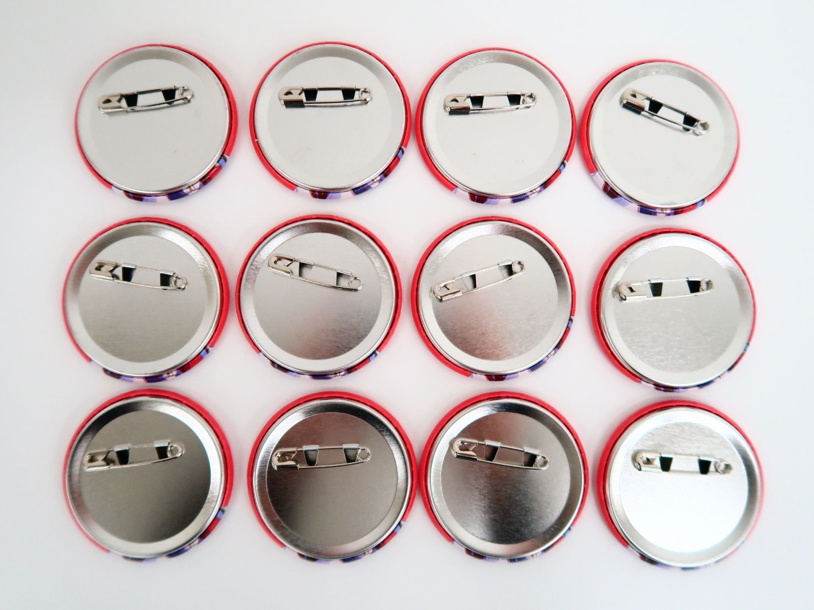 12個 すとぷり 莉犬くん 缶バッジ 6周年 - メルカリ