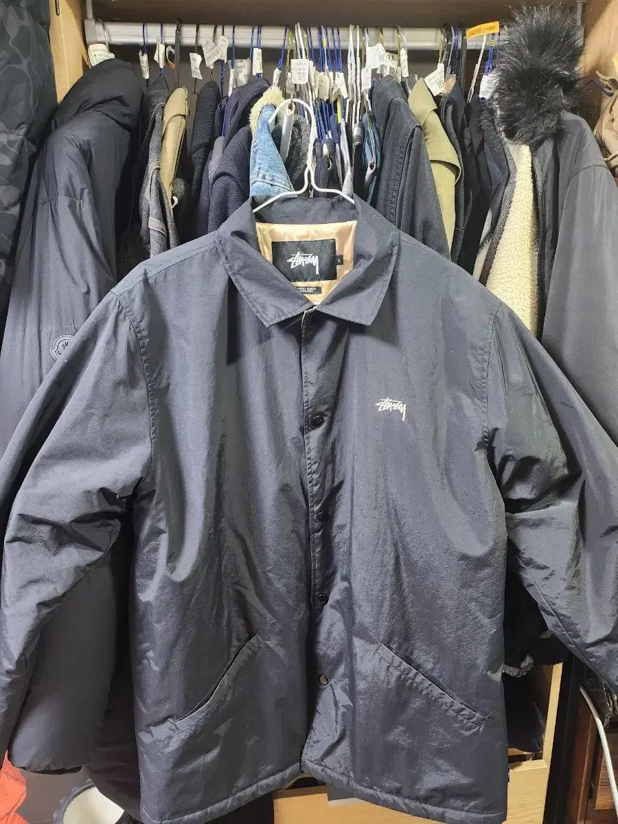 STUSSY(ステューシー) 居心地の良い ジャケット L サイズ 100 ー 105