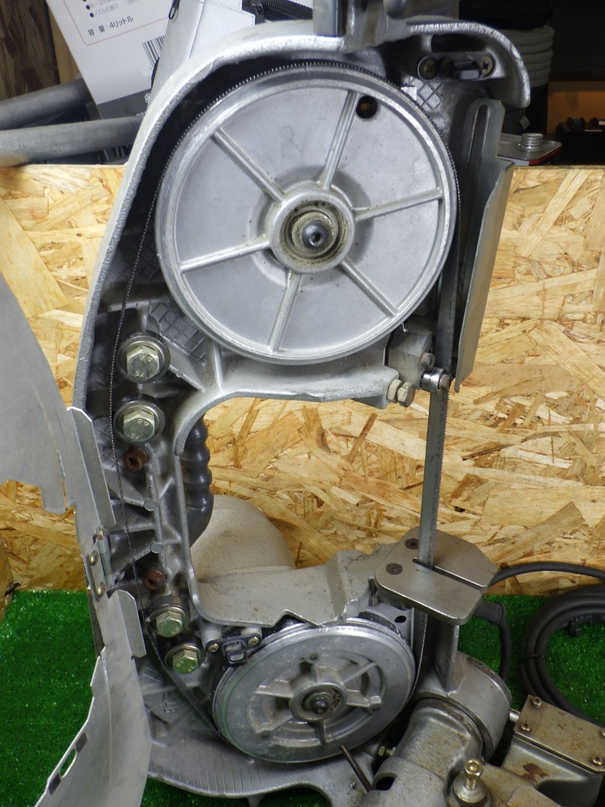 金属の切断などに