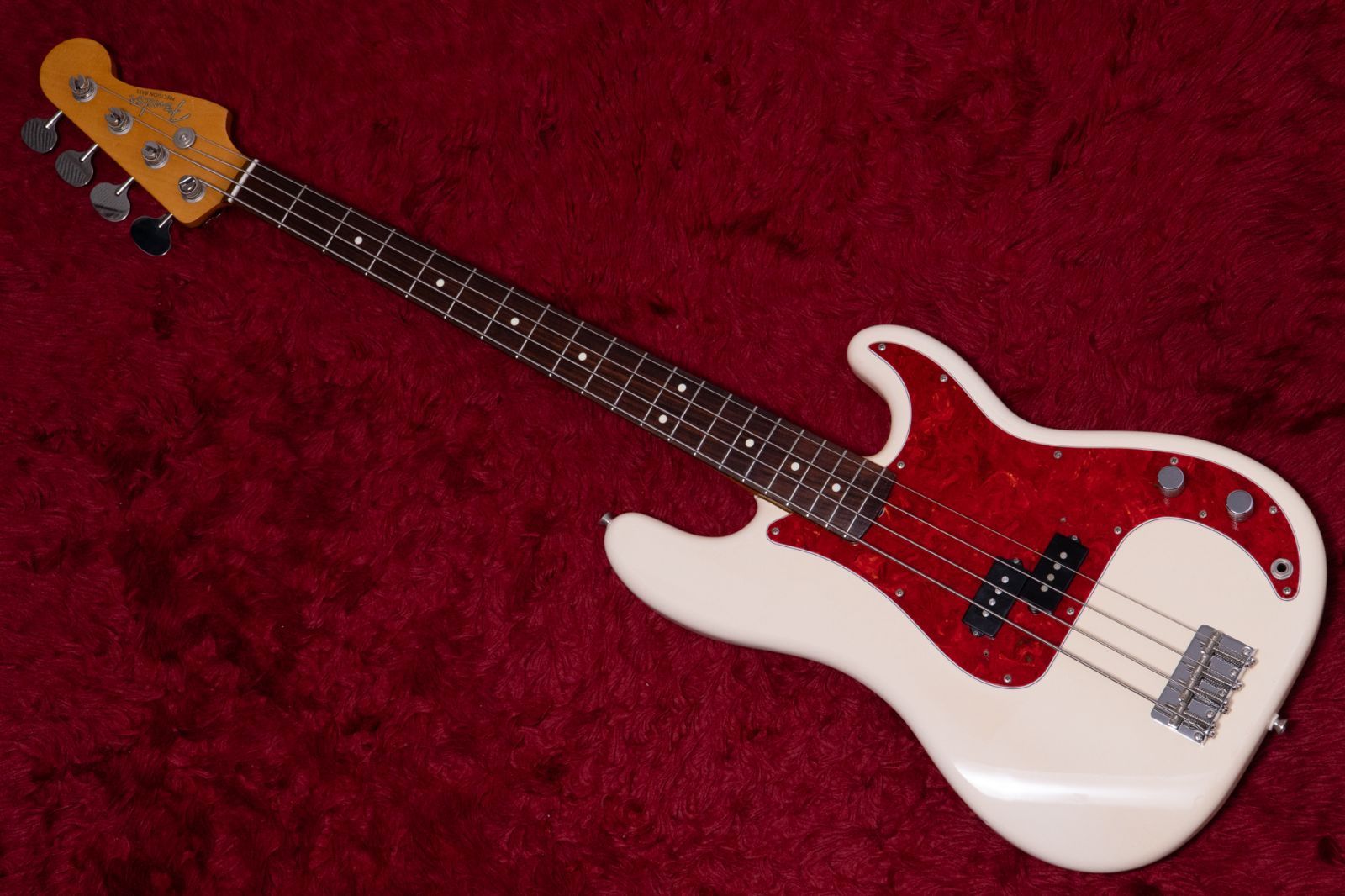 PB62 Neck