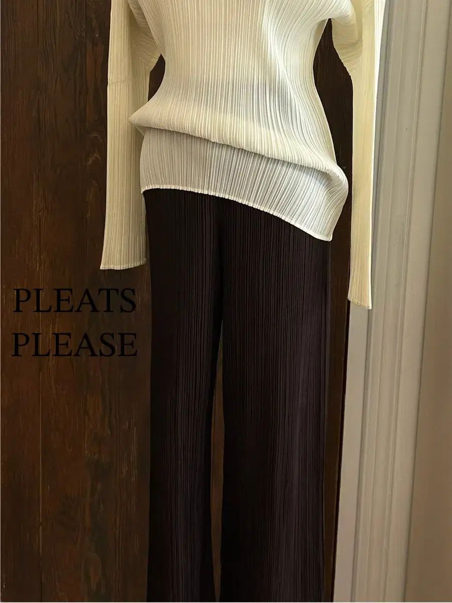 PLEATS PLEASE プリーツプリーズ 茶色 パンツ サイズ 1