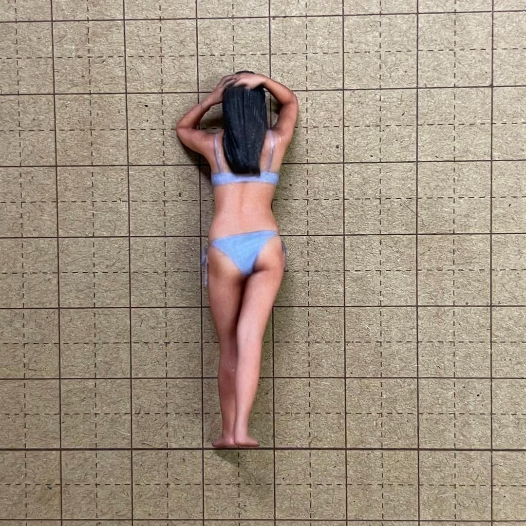 1/32 フィギュア2体　ヌミック　完成品　1/64より大　　ミニカーに 1/32 フィギュア2体 ミニカーに 1/64より大 ヌミック 完成品
