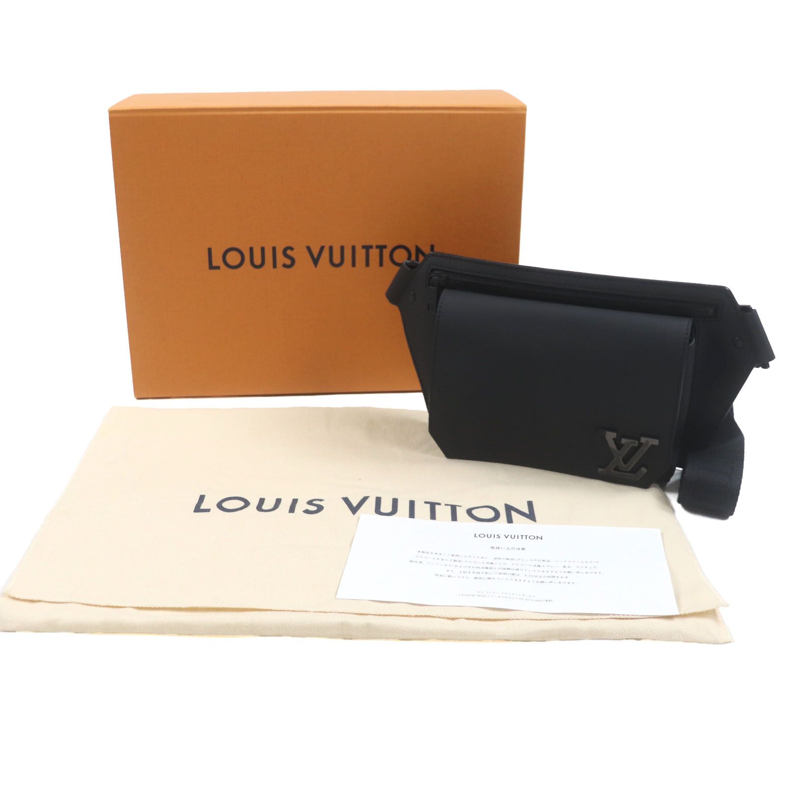 LOUIS VUITTON ルイヴィトン M57081 LVアエログラム テイクオフ スリング グレインレザー ボディバッグ ブラック 箱 保存袋付き フランス製 メンズ 定価391 600円