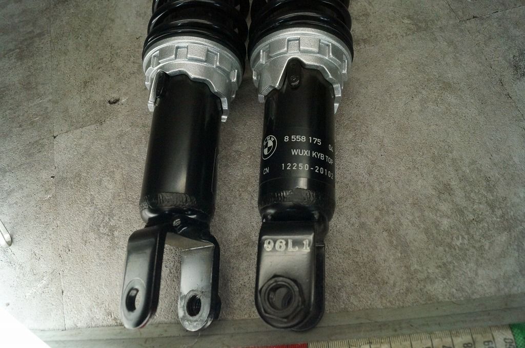 取付ピッチ440mm 黒