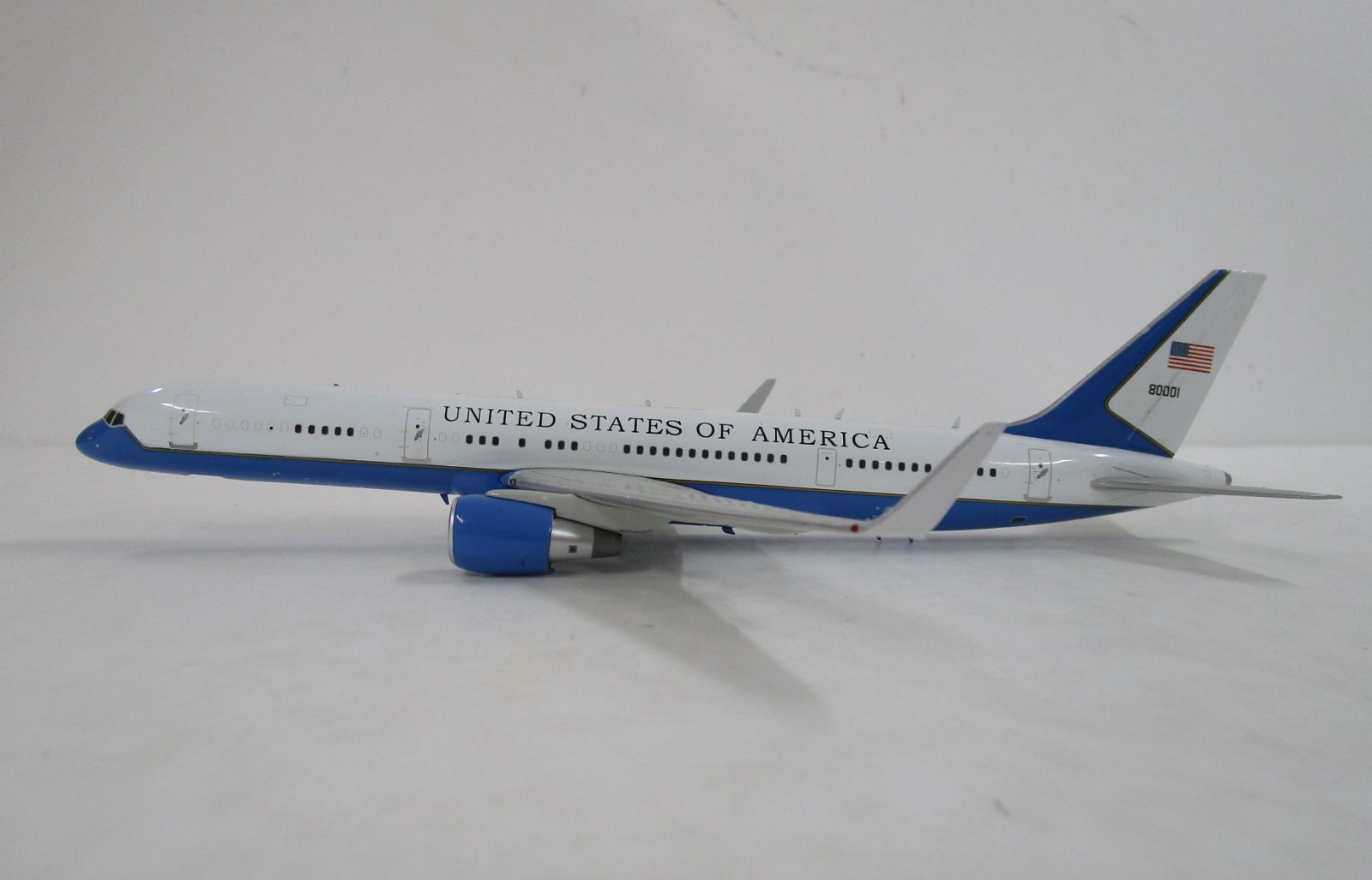 G2AFO164 1/200 BOEING VC-32A USAF