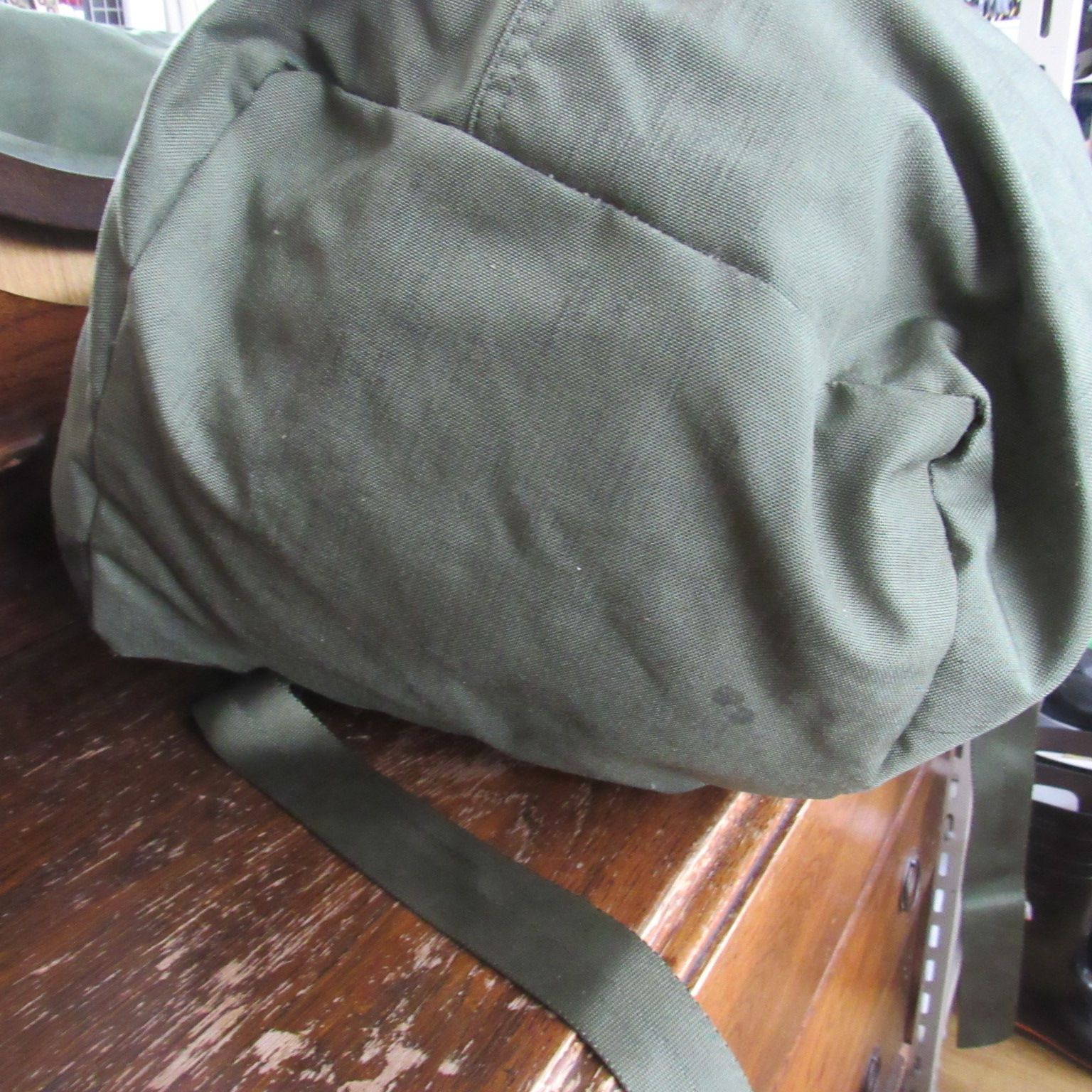 約80L キャリングハンドル付き