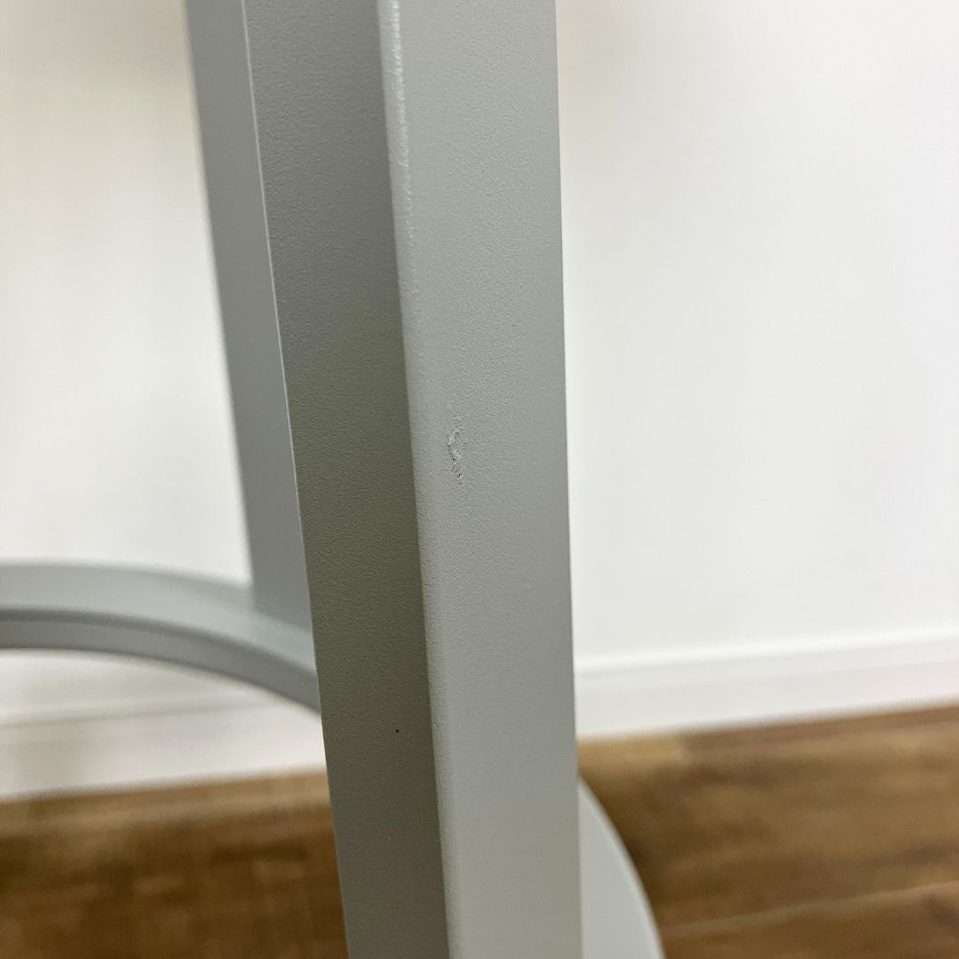 BAR STOOL