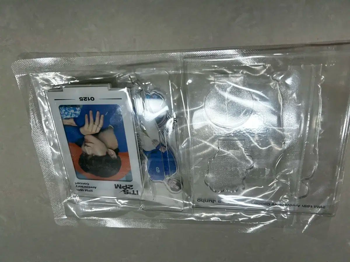イ・ジュノ(LEE JUNHO) フォトカード トレカ スタンド