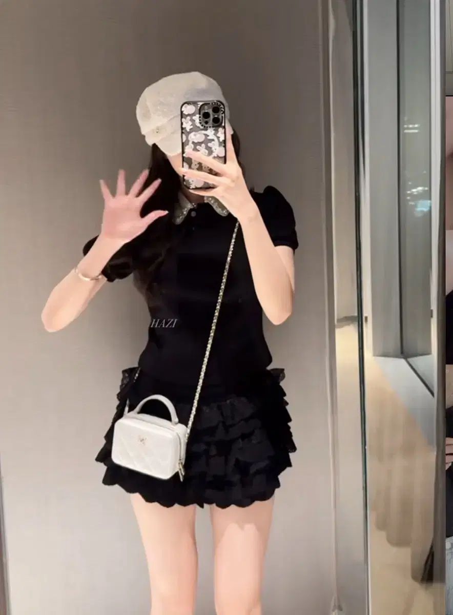 ユーチューバー ザ ヘイズ セットアップ オークム ポロネック トップス ＋ スカート 黒