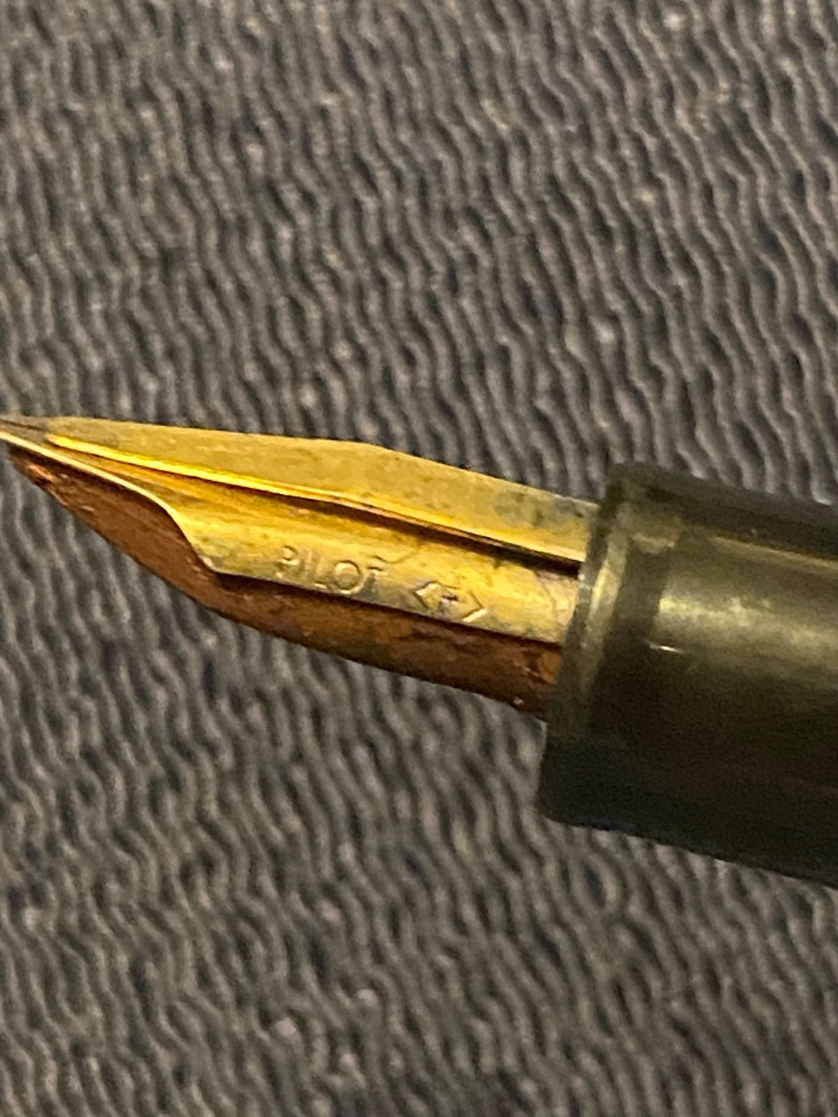万年筆】PILOT ストライプブラック K14 585刻印 字幅F 文房具 STA 10
