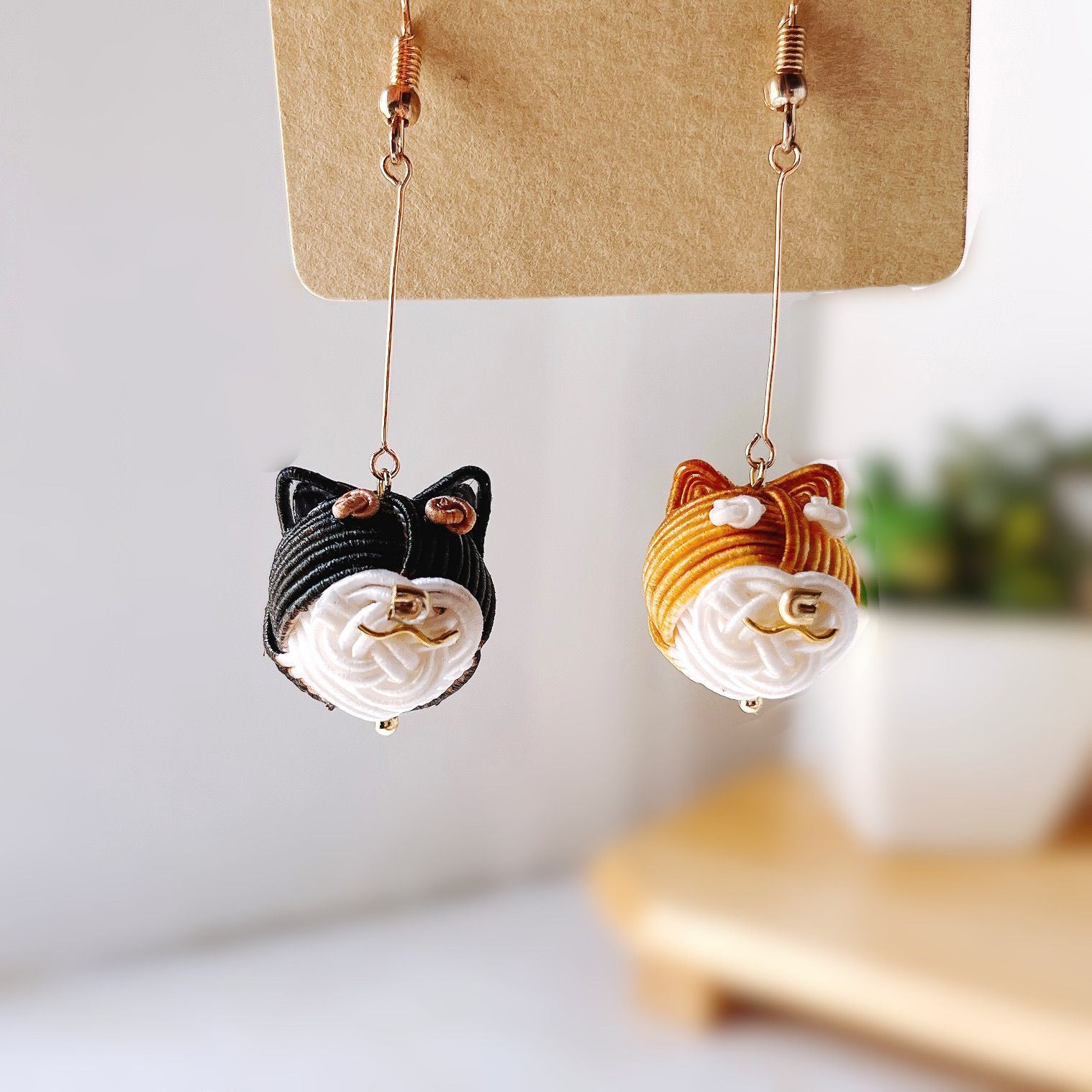 犬アクセ】しば♥しばわんこ玉ピアス／イヤリング - メルカリ