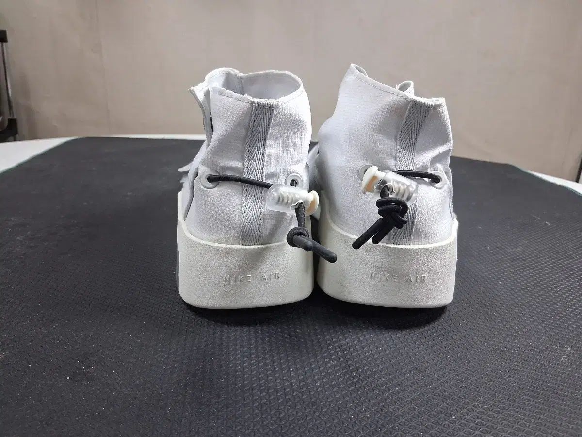 フィアオブゴッド X