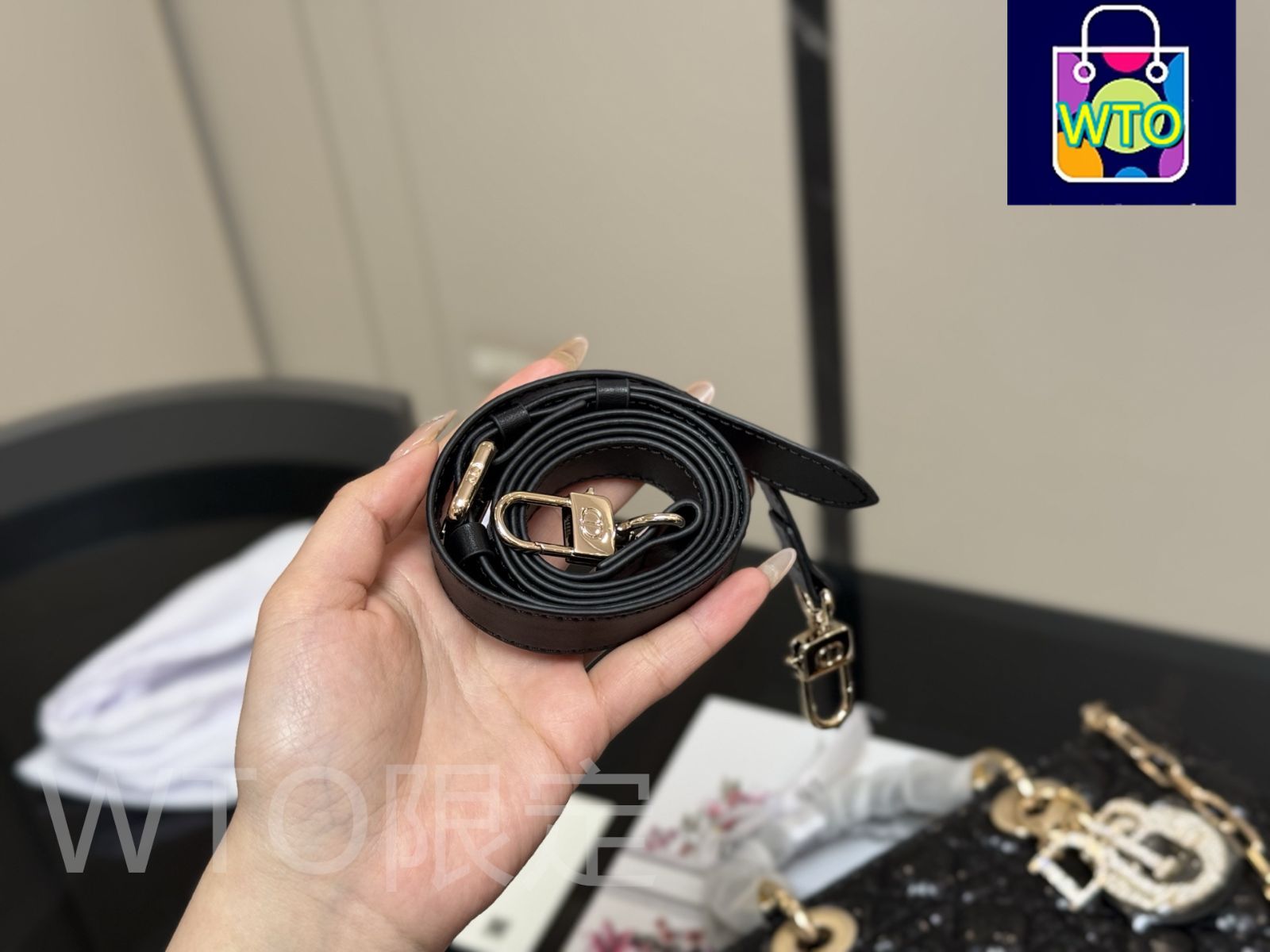 【VIPセール！１点再入荷】DIOR（ディオール）バニティーバッグ Christian Dior 中古 クリスチャンディオール バニティバッグ