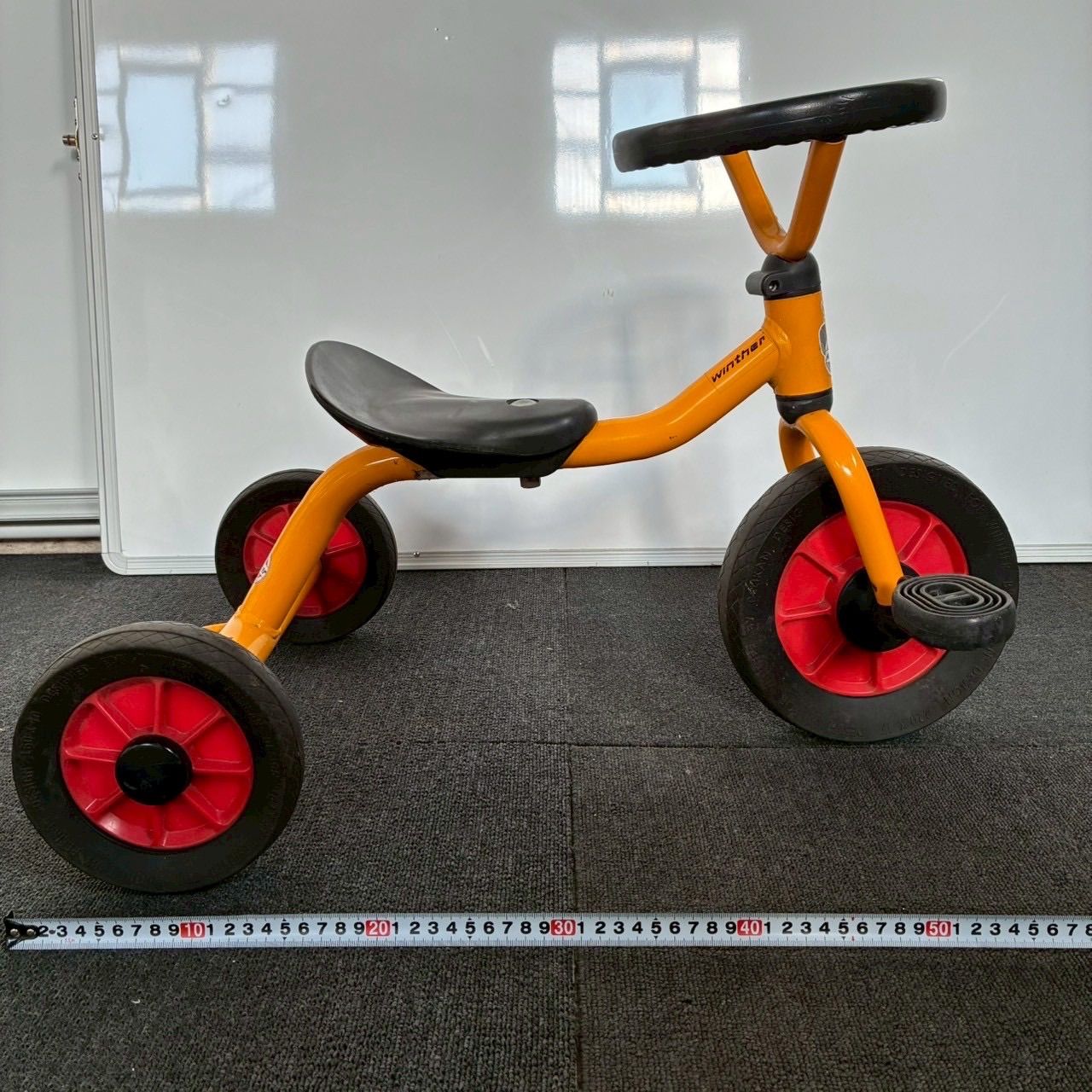 【早い者勝ち❣送料込み】ボーネルンド ウィンザー社 ペリカンデザイン 三輪車⭐︎ Amazon.co.jp: ボーネルンド ウィンザー （ Winther ） ペリカン