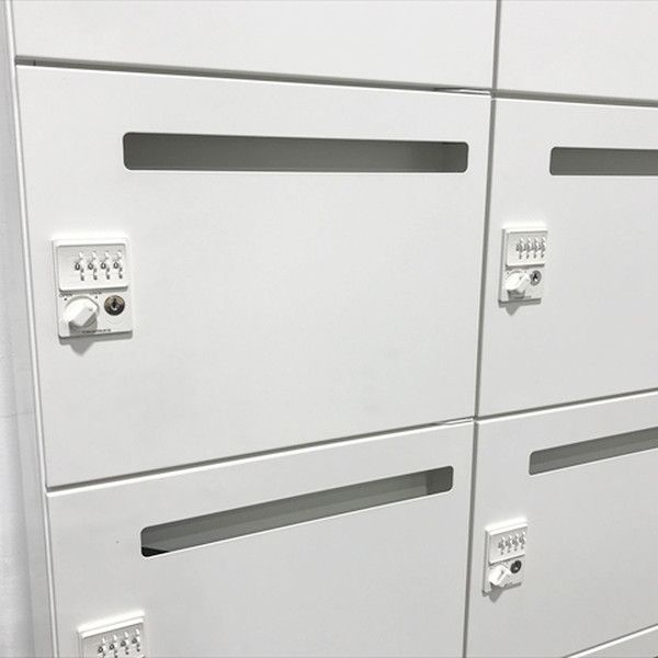 10人用パーソナルロッカー