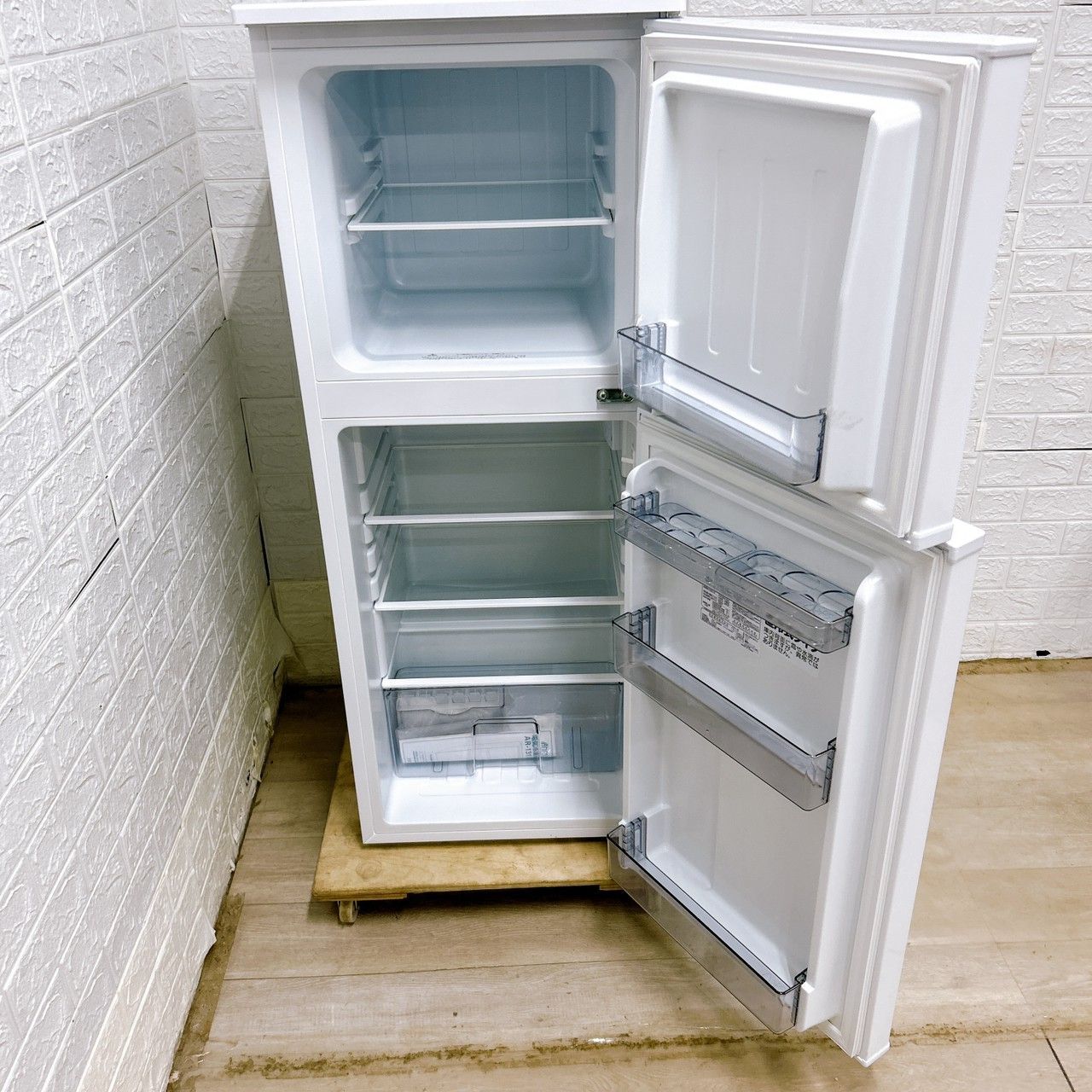 全国対応可】アビテラックス 冷蔵庫 139L 2ドア 2022年製 /T043012