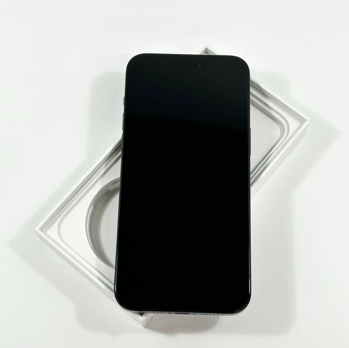 ❗️最終お値下げ❗️ iPhone15 SIMフリー　ブラック　バッテリー残量92% バッテリー92% iPhone 15 Pro Max 1024gb SIMフリー - メルカリ