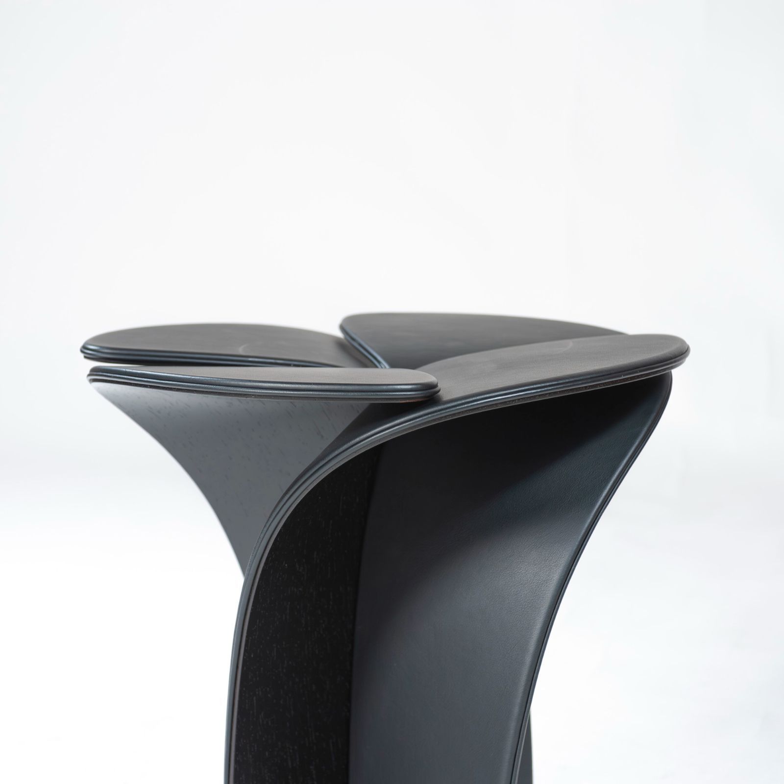 スツール ルイヴィトン LOUIS VUITTON Blossom Stool ブロッサム