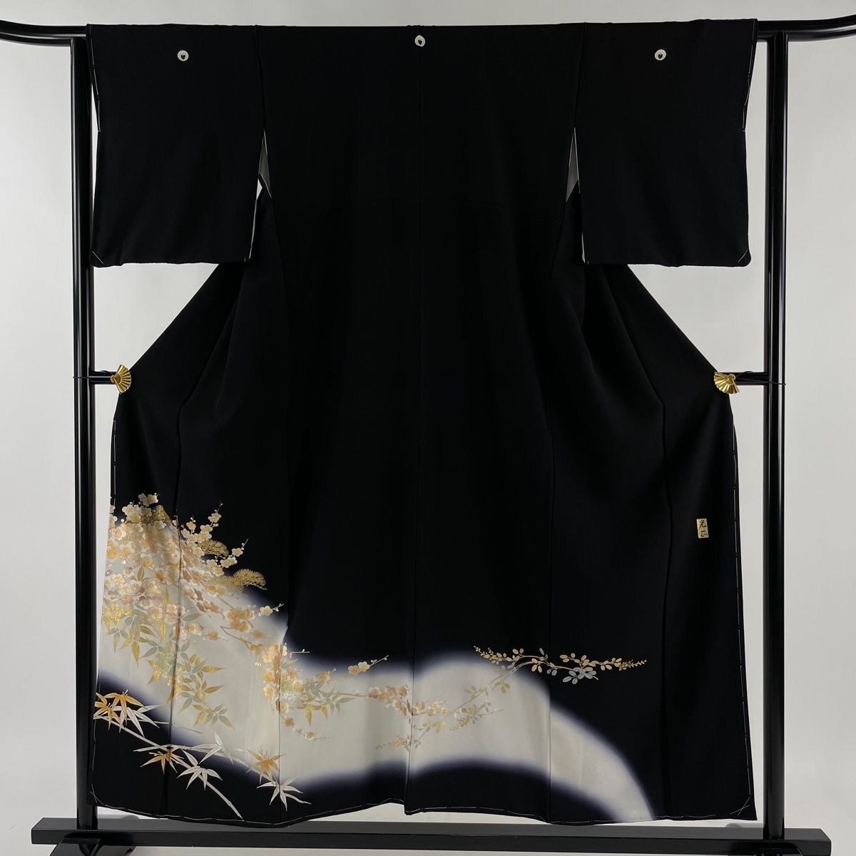 黒留袖 身丈154cm 裄丈63cm S 袷 和田光正 落款 松竹梅 金銀彩 ぼかし