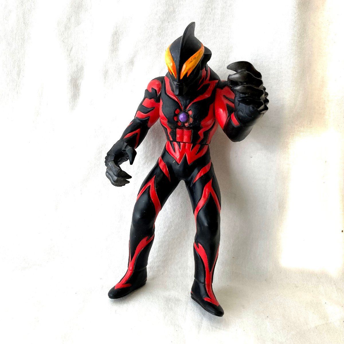 【美品】S.H.Figuartsウルトラマンベリアル【初期版】ギガバトルナイザー S.H.Figuarts ウルトラマンベリアル」商品情報が公開！一般店頭