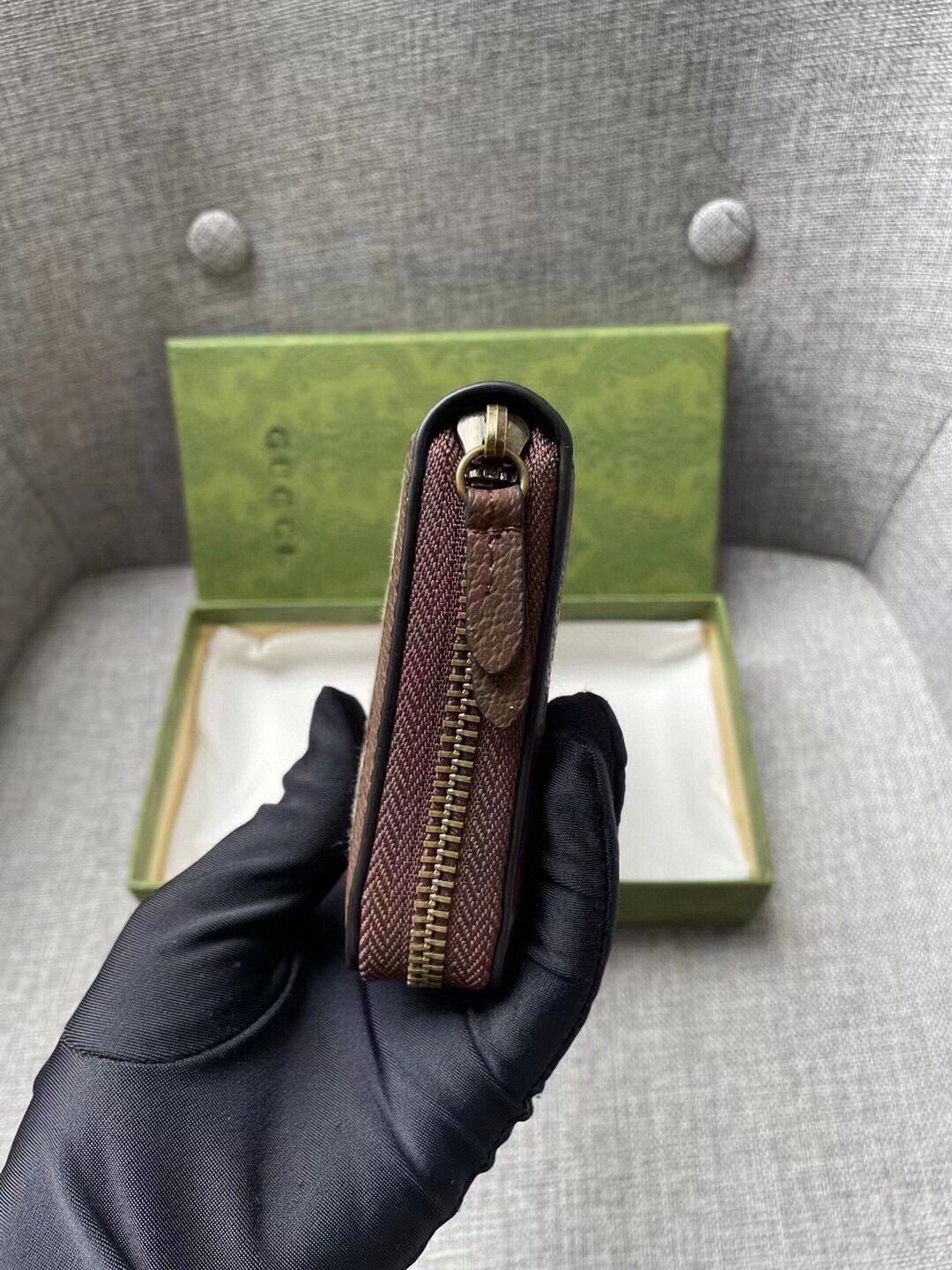 今日特価】GUCCI グッチ ダイアナ ウォレット 送料無料 お得な