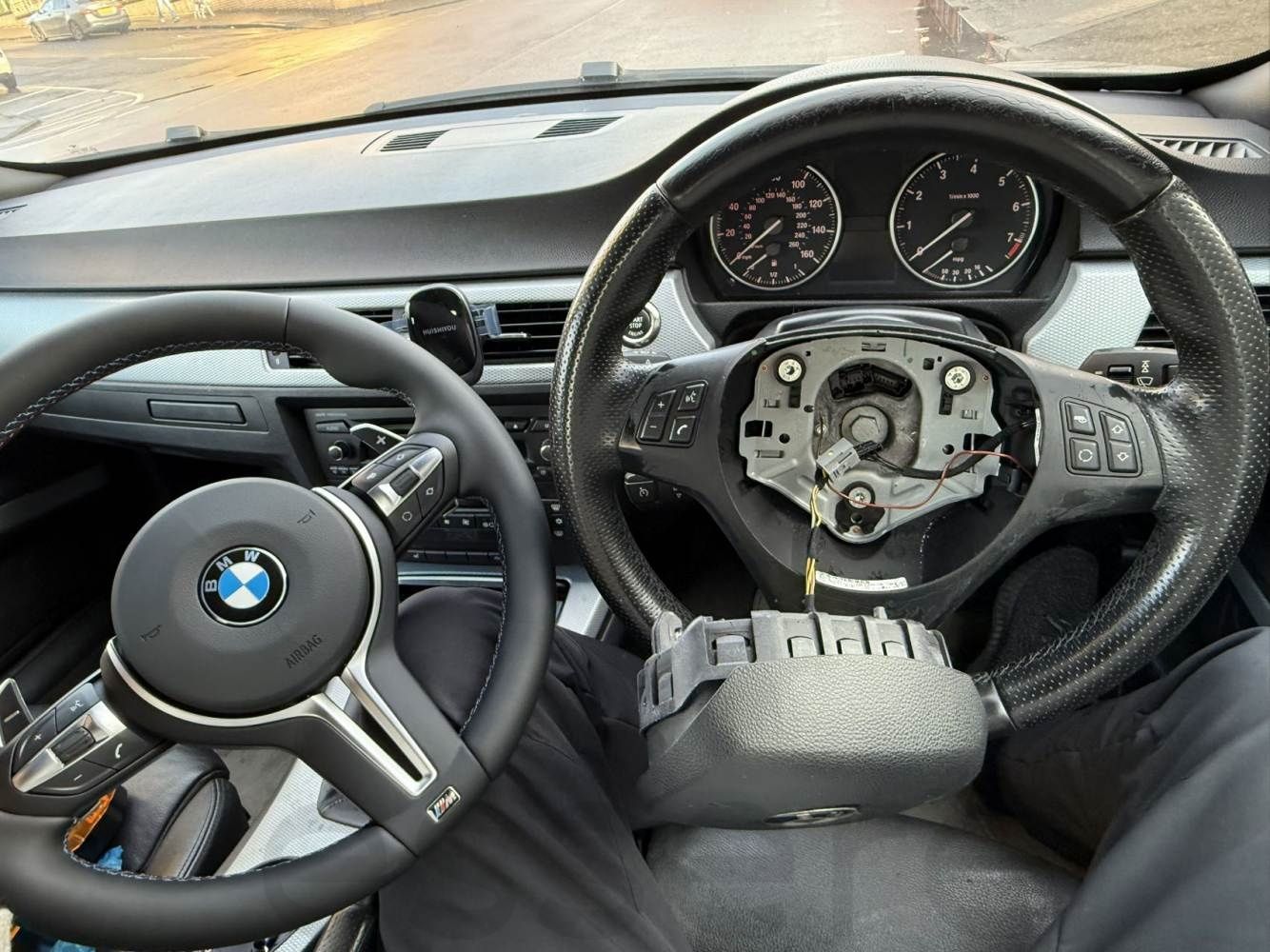 ステアリング BMW