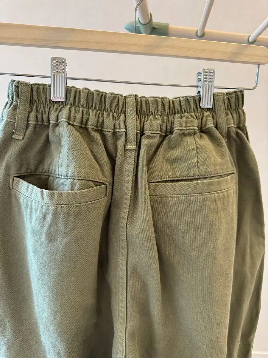 パンツ