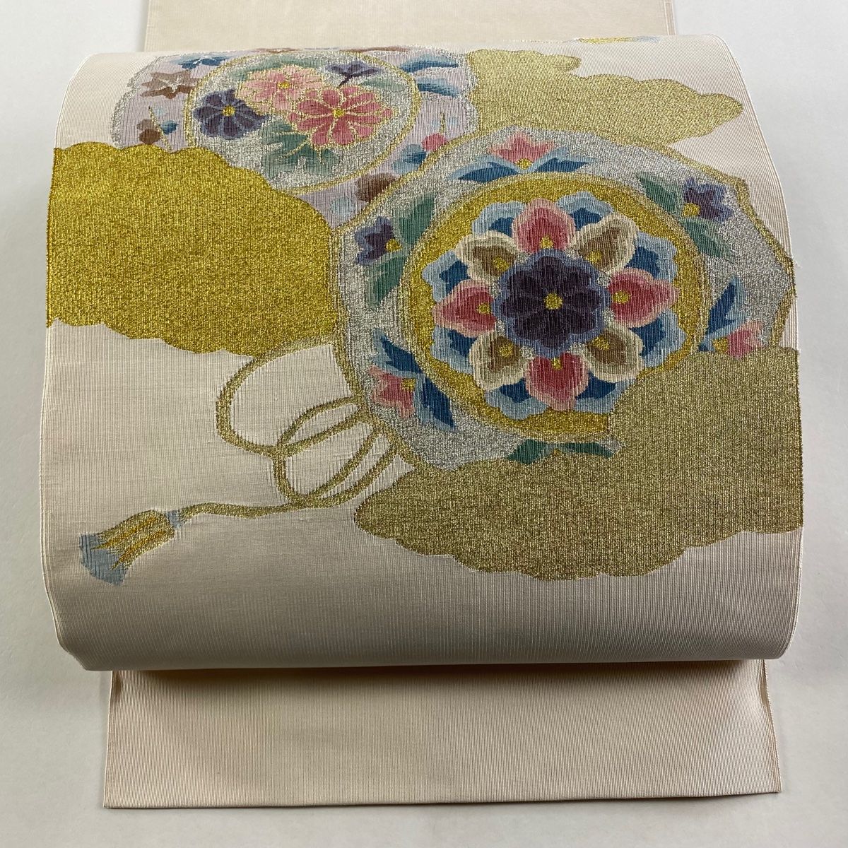 名古屋帯 名品 松葉仕立て 八寸名古屋帯 トンネル仕立て 鏡裏文 雲文 金銀糸 クリーム 正絹