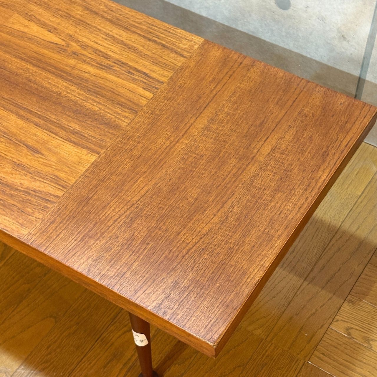 メレデュー センターテーブル