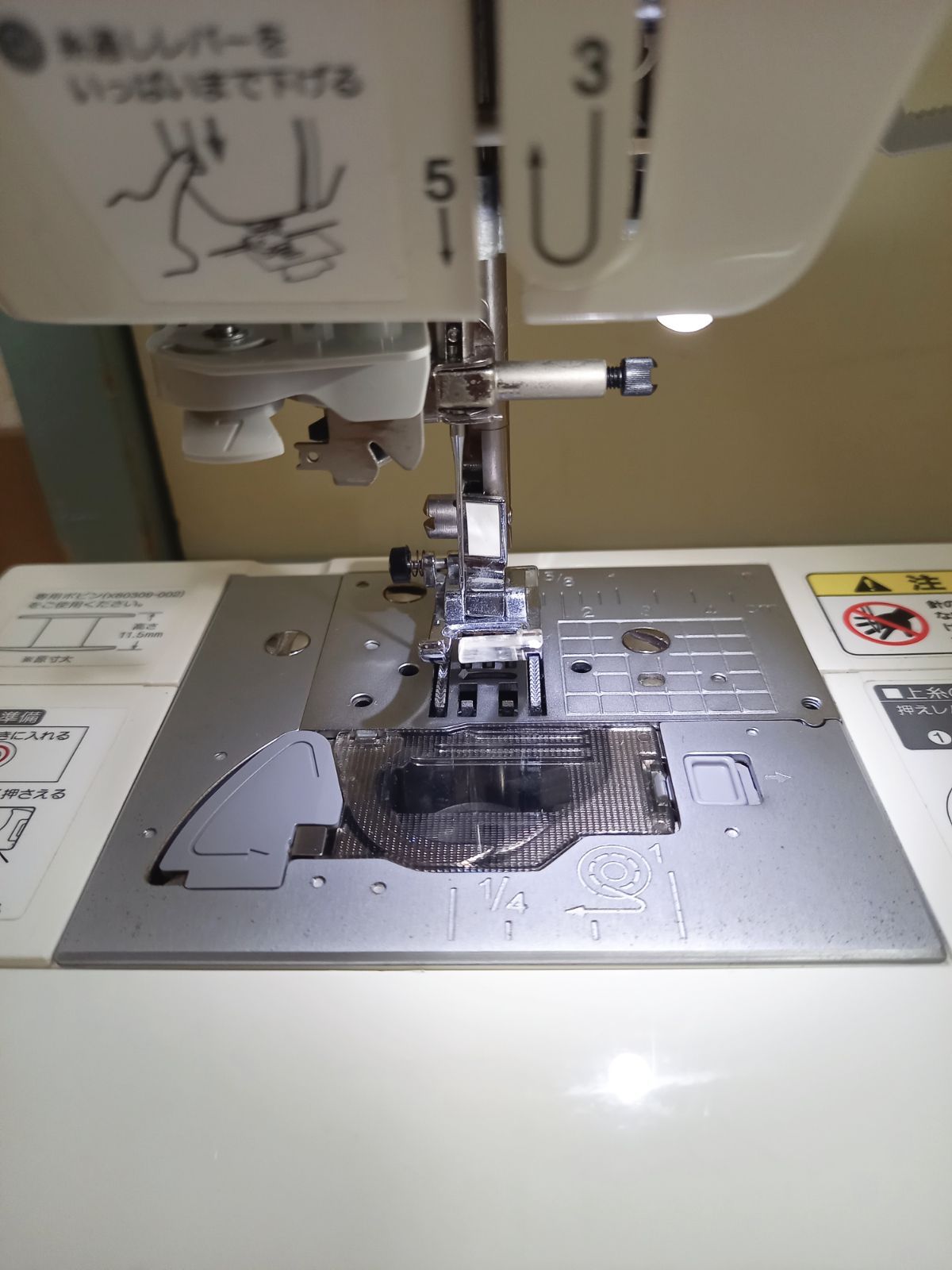 CPU刺しゅうミシン innovis