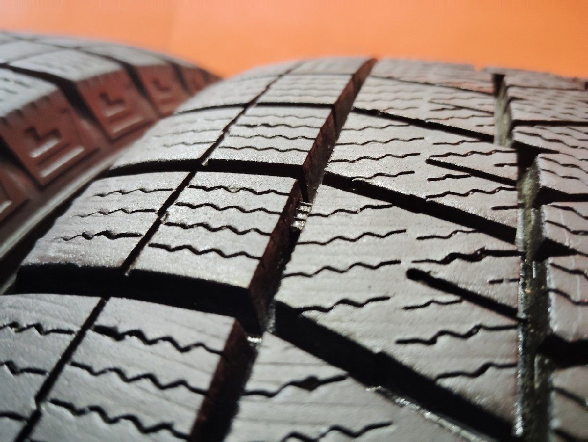 バリ溝！8.5分スタッドレス 175/65R15 ヨコハマ アイスガード iG60 ECO FORME エコフォルム 15インチ PCD100/4H4012902Hス