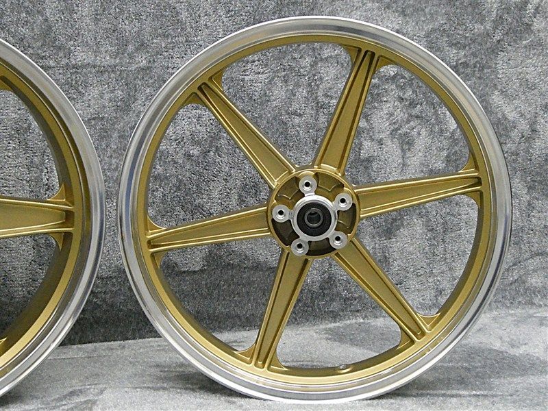 金 ナインキャスト