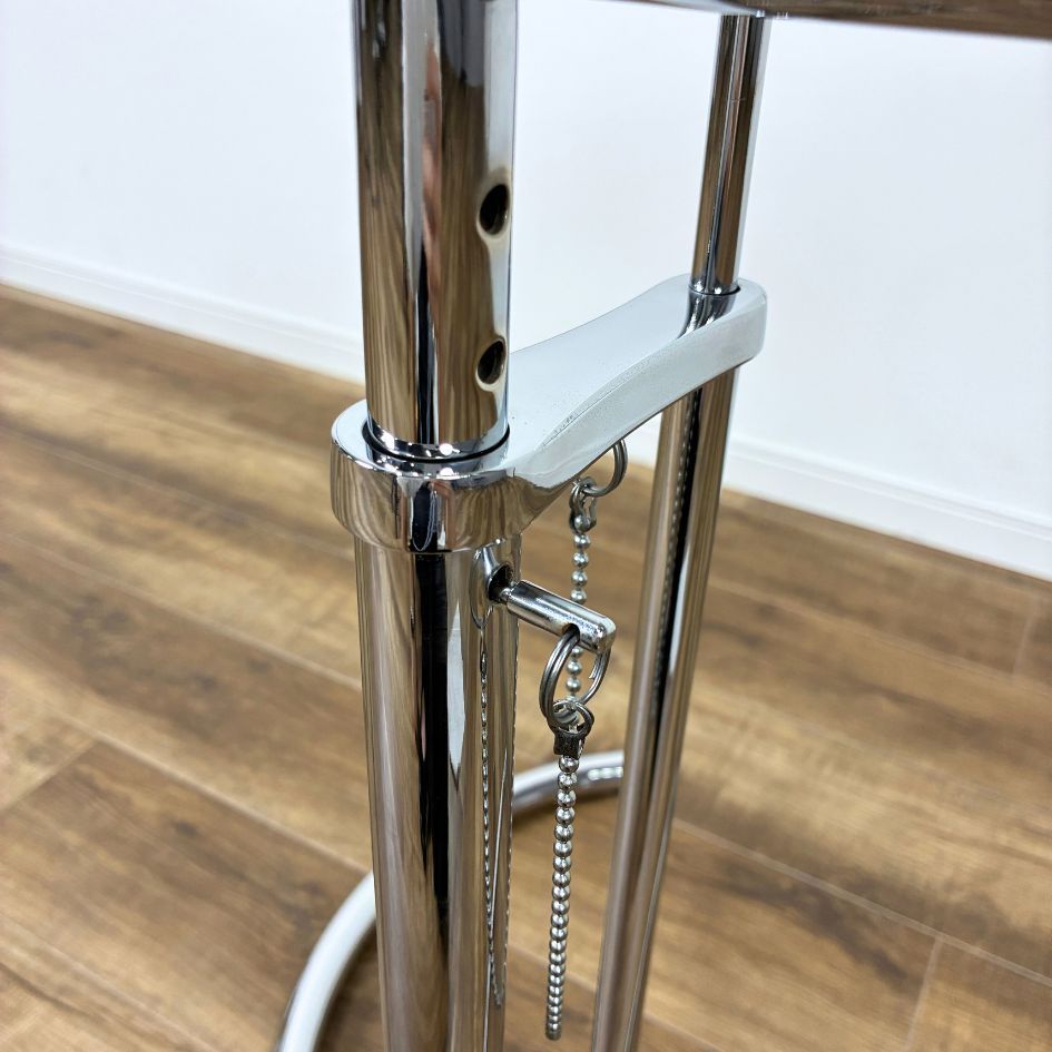 Cassina/ClassiCon カッシーナ クラシコン サイドテーブル 展示品