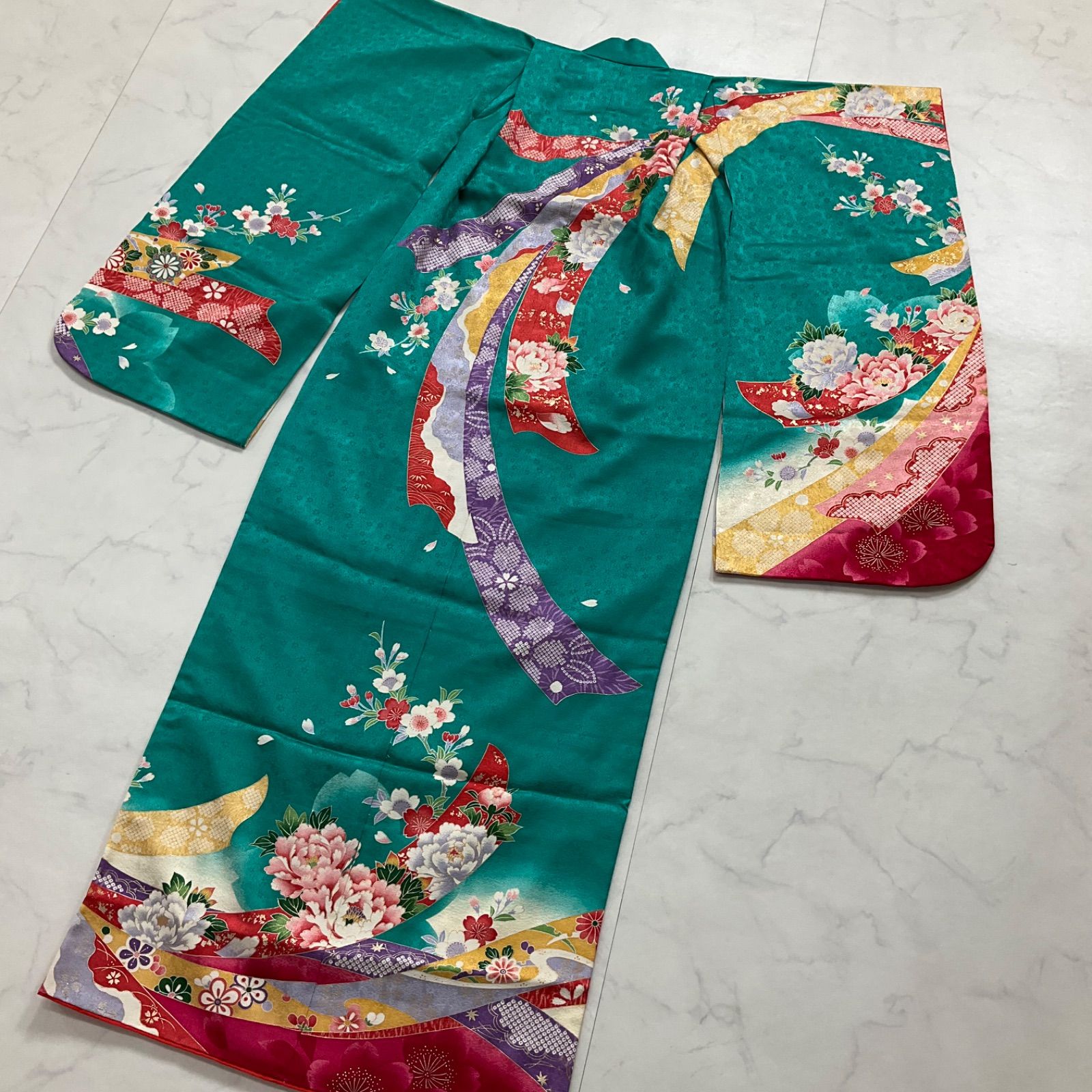 ◆kimono+one◆美品◆7歳くらい用◆綺麗な色の女の子着物◆振袖◆金糸◆正絹◆七五三◆裄43.5cm 袖丈73.5cm  肩丈134.5cm◆ 七五三お詣り女の子着物こどものひお正月卒業式十三詣り◆G42