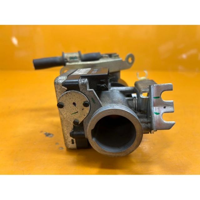 XN 58828 ホンダ HONDA フォルツァZ MF08-100 スロットルボディ キャブレター FFCRYSTALESIA_COM