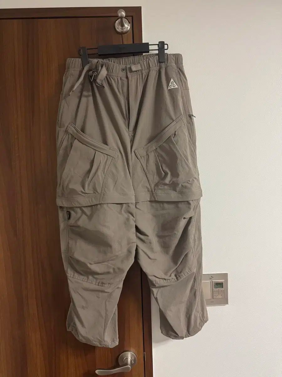 ナイキ acg