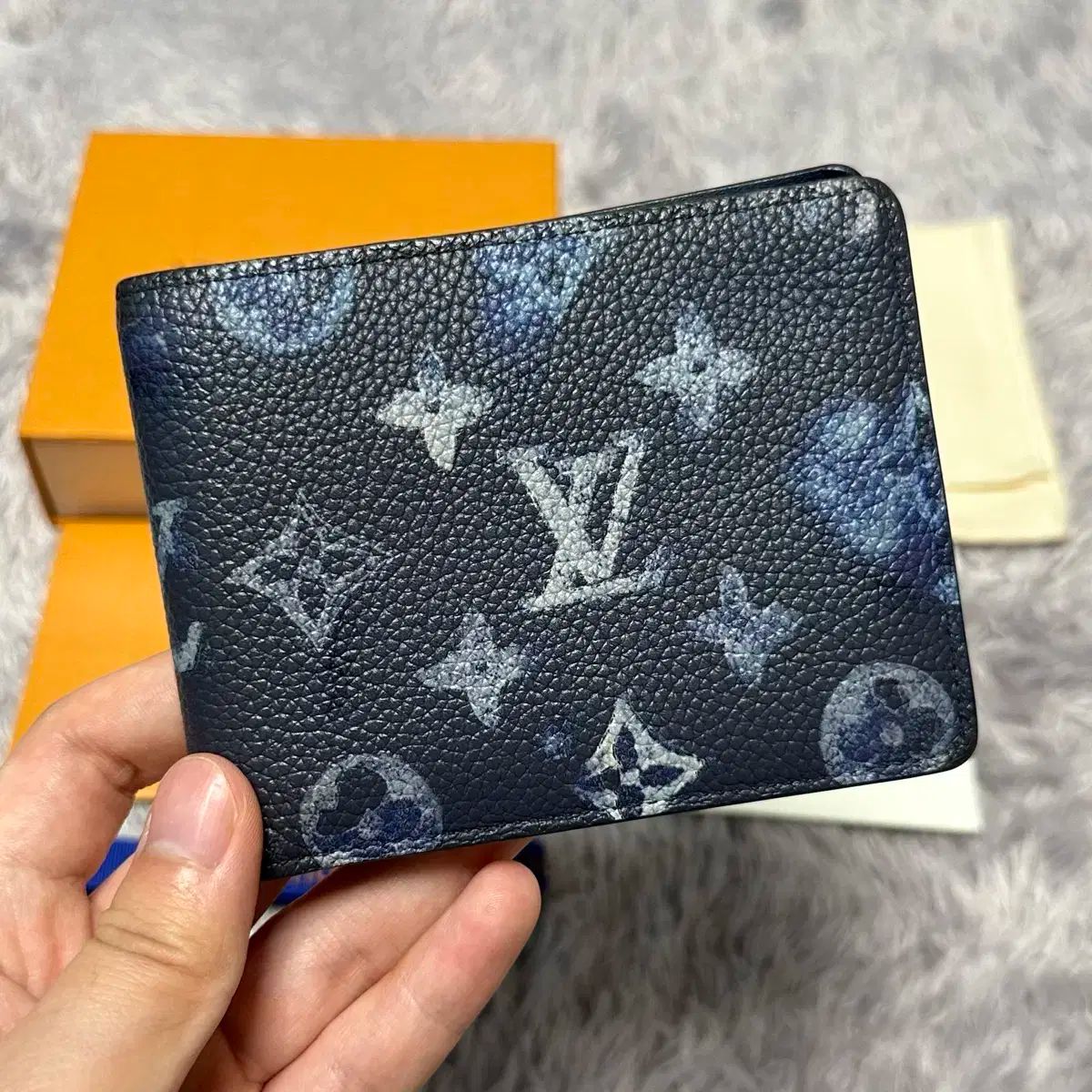 限定版 Louis Vuitton(ルイヴィトン) エクリプス インク