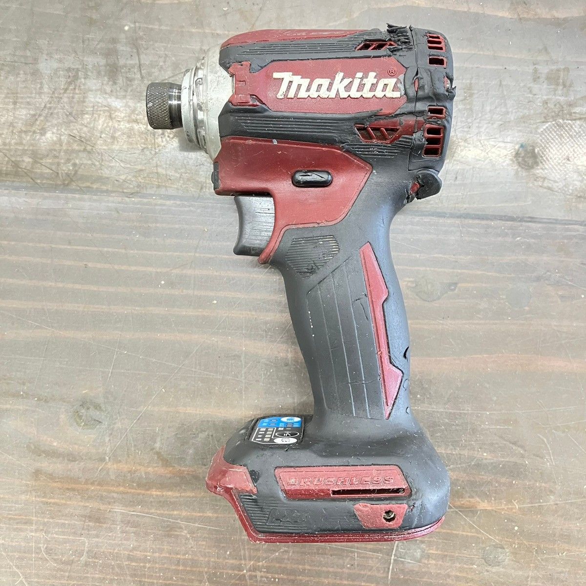 マキタ makita 18V コードレスインパクトドライバー TD171DZAR 【戸田 ...