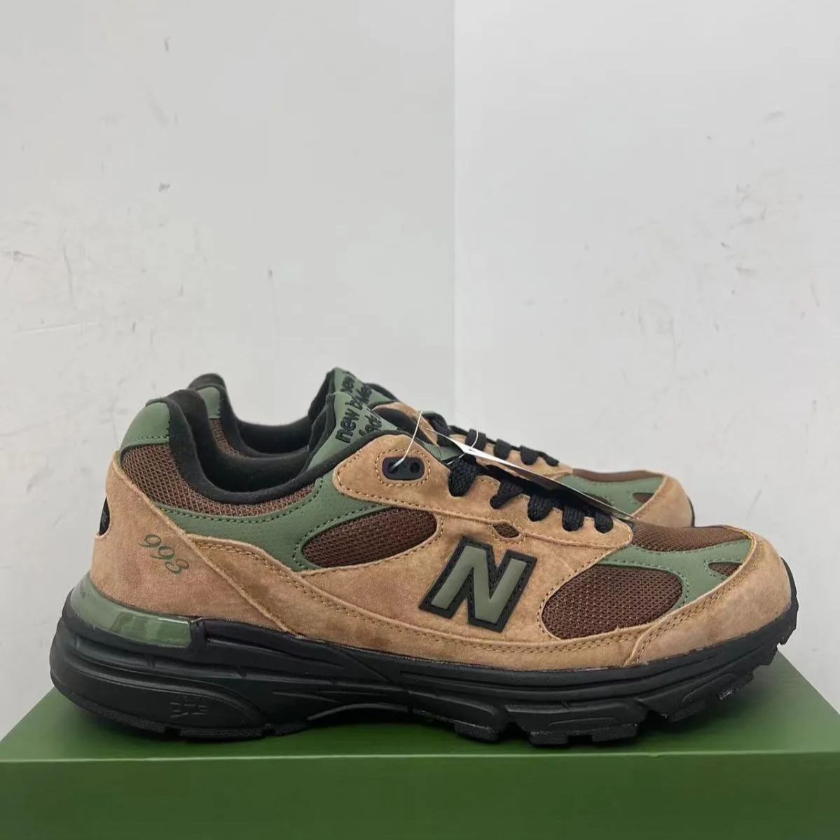 新品未使用 ニューバランス AIME LEON DORE x New Balance NB 993 スニーカー