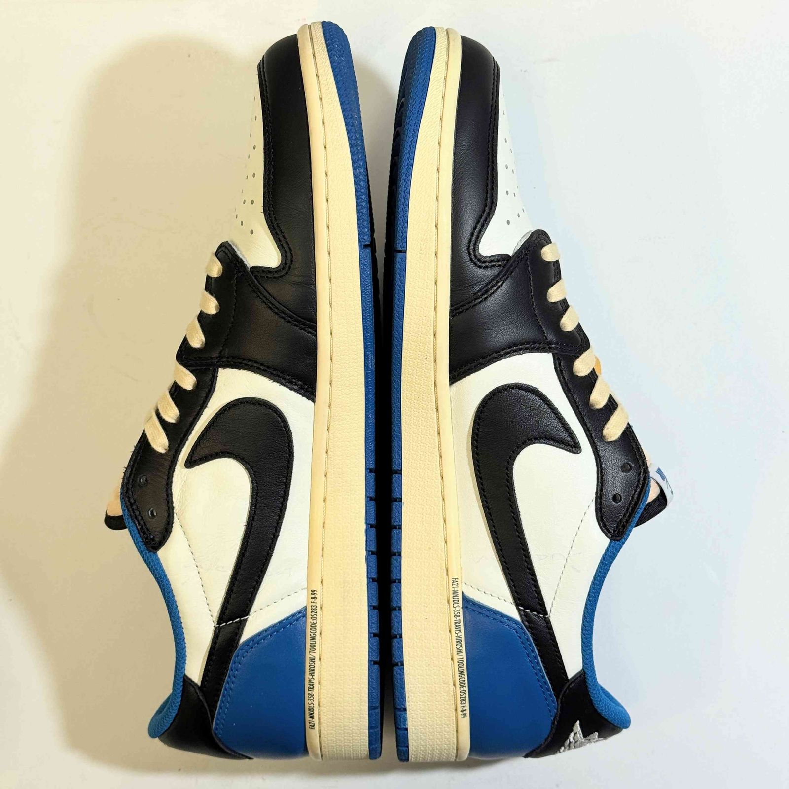 US12】 AIR JORDAN 1 LOW OG SP TRAVIS SCOTT/FRAGMENT DM7866