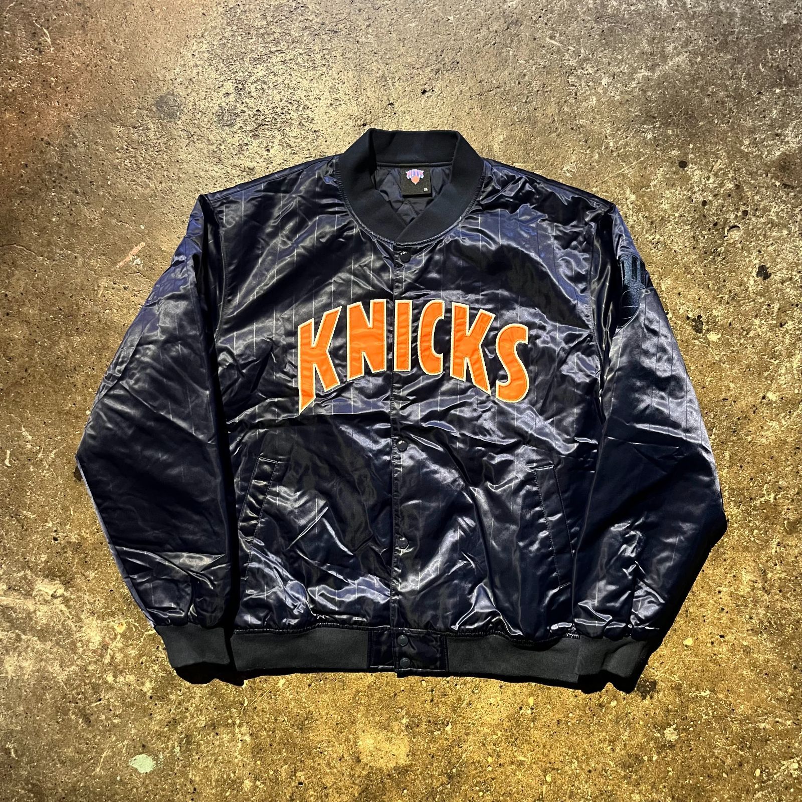 KITH × NEW YORK KNICKS Pinstripe Satin Bomber Jacket Nocturnal XL