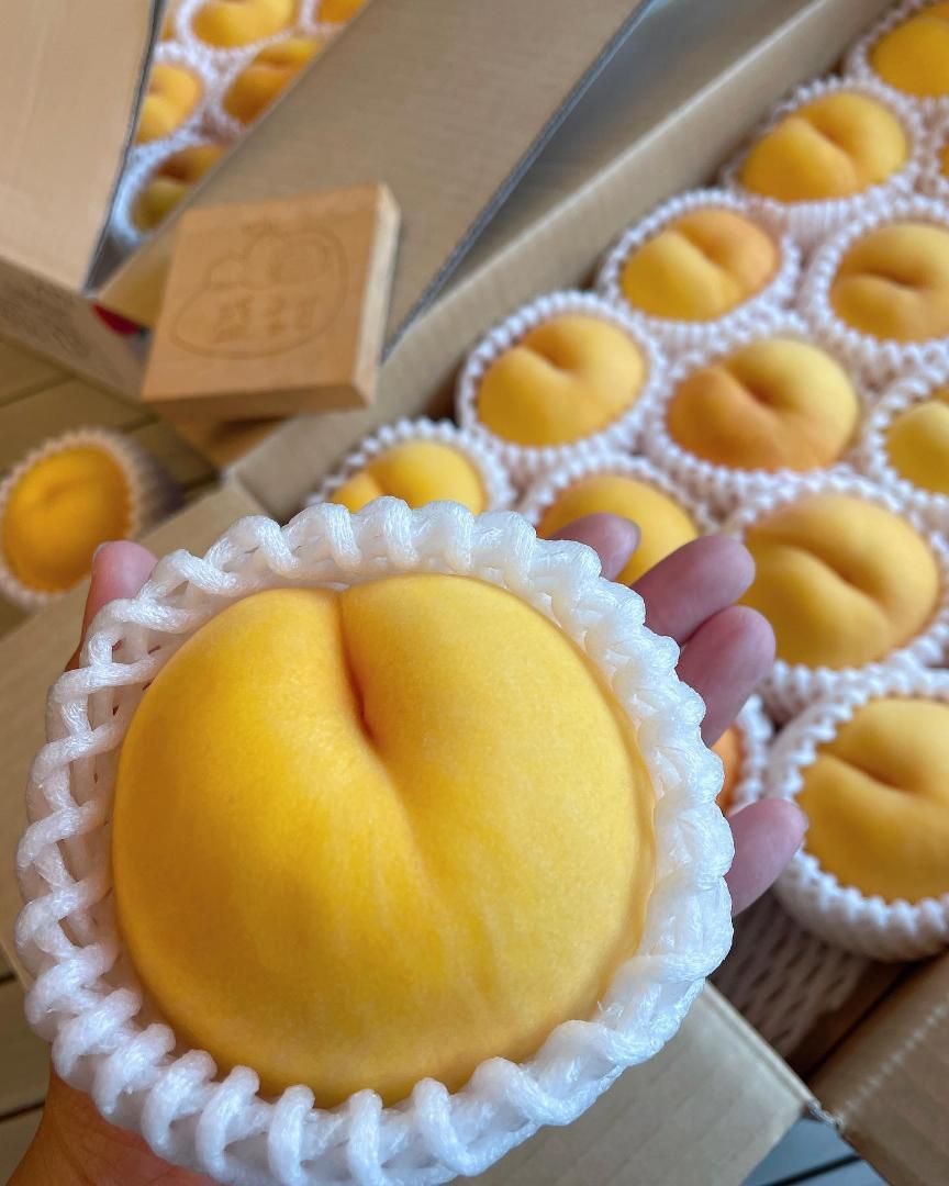 即日発送　秀品大玉黄金桃 約5.0kg 即日冷蔵便発送 秀品大玉黄金桃 約5.0kg