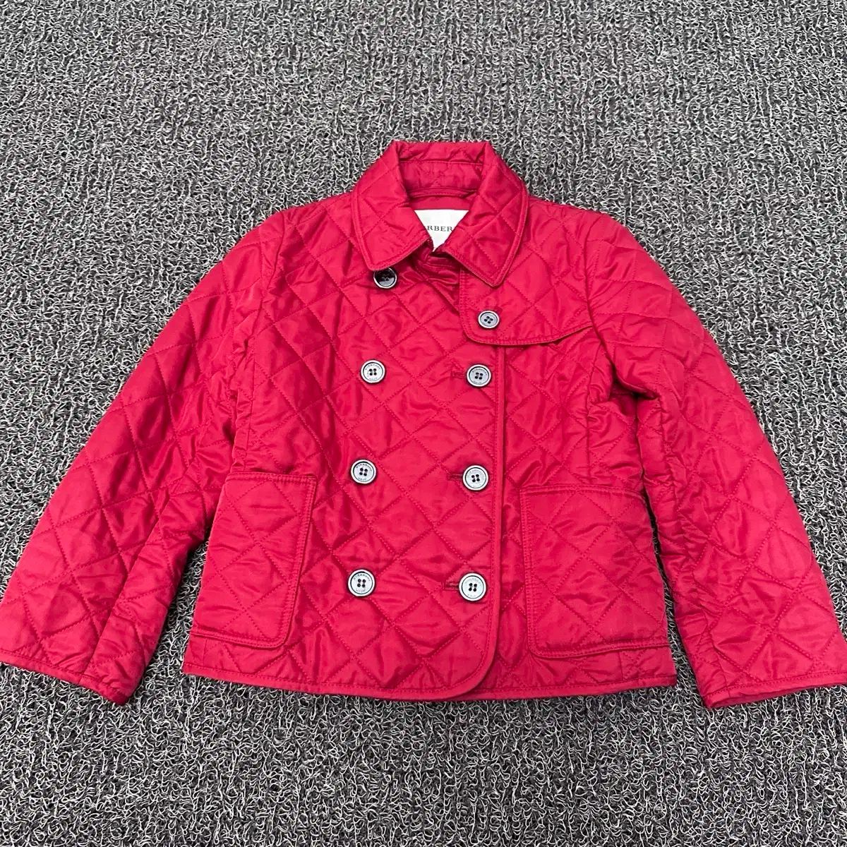 バーバリー キッズ キルティング ジャケット アウター 100サイズ レッド
